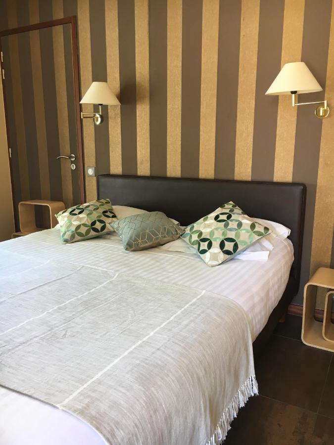 Hotel Le Vinois Caillac Esterno foto